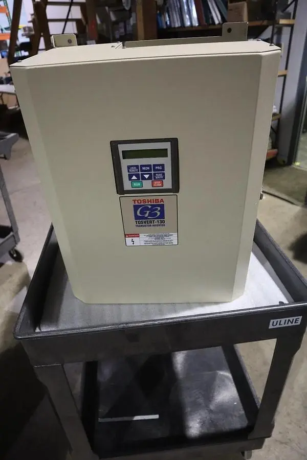 TOSHIBA VT130G3U4400 TOSVERT-130G3 TRANSISTOR INVERTER AC DRIVE 40HP STOCK 3407A