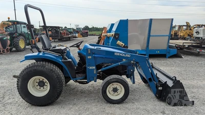 USED 1999 NEW HOLLAND TC33D