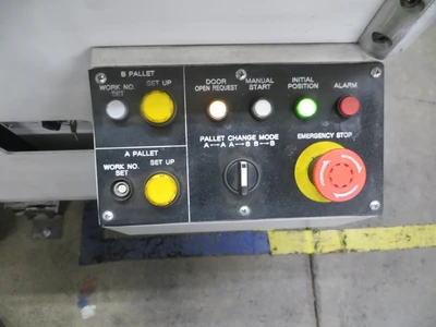 Used FANUC ROBODRILL ALPHA T21IEL Drilling & Tapping Centers Minnesota US | Machinesused.com #1445800