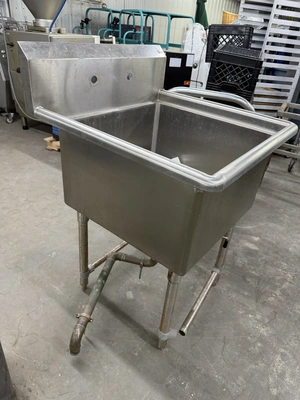 Used _UNKNOWN_ _UNKNOWN_ Sinks Michigan US | Miedema Asset Management Group #1487783