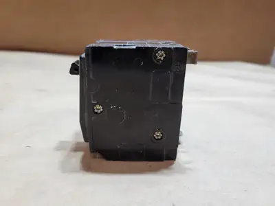 Used SQUARE D QO320 Switchgears British Columbia CA | Lenmark #1438589