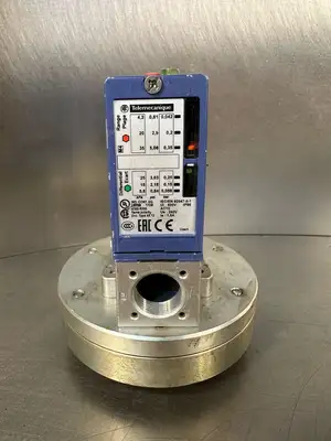 Telemecanique XMLBS35R2S11 PRESSURE SWITCH (3.5.1)