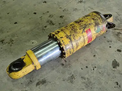 USED KOMATSU EJ8969