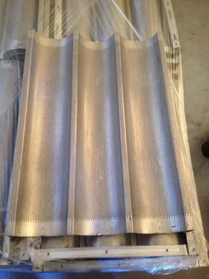 CHICAGO METALIC _UNKNOWN_ Used French Bread Screens | Harvest Equipment and Fabrication Inc (3)
