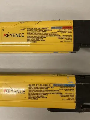 USED KEYENCE GL-R44H-T/R