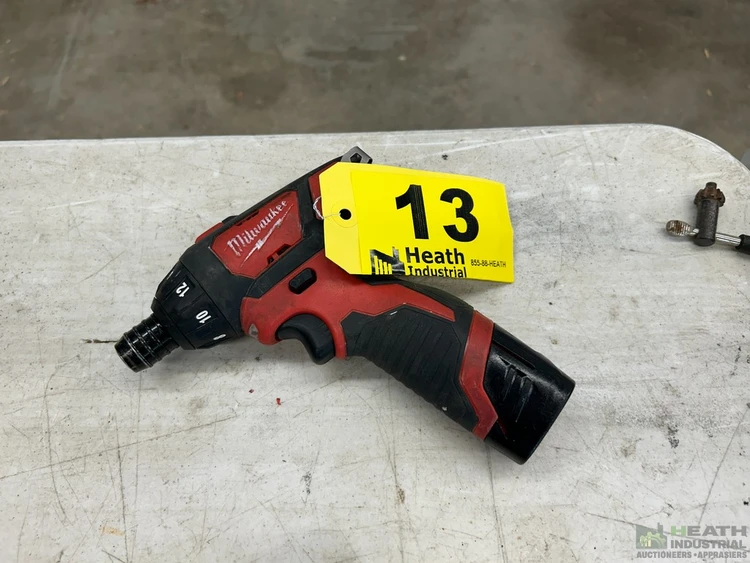 Used _UNKNOWN_ MILWAUKEE M12 SCREWDRIVER, CAT NO 2401-20 W/ (1) 12V BATTERY Screw Drivers Illinois US | Heath Industrial Auction Services #1379439