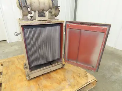 Showa SGK-N Bench Grinder Dust Collector Stand 8" 3000 RPM 230V 3Ph
