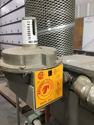 Unverisal Dynamics Una-Dyn 2000 CFM Gas Pack Plastics Air Dryer NG
