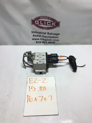 SMC XAW4016 Valve Bank Max Press 0.7MPa & Omron D4N-9B31 Limit Switch Type 4X
