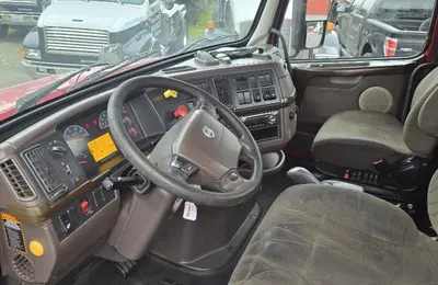 Used 2015 VOLVO VNL64T Misc Trucks Illinois US | Mitsubishi HC Capital America #163924