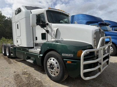 Used 2003 KENWORTH T800 TRUCK TRACTOR Conventional trucks Michigan US | Miedema Asset Management Group #1709461