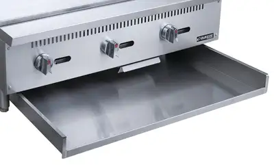 New | in-Stock Dukers New Dukers DCGM48 48 in. W Flat Top Griddle with 4 Burners Commercial Flat Top Griddles Illinois US | Falcon Restaurant Supply #1376257