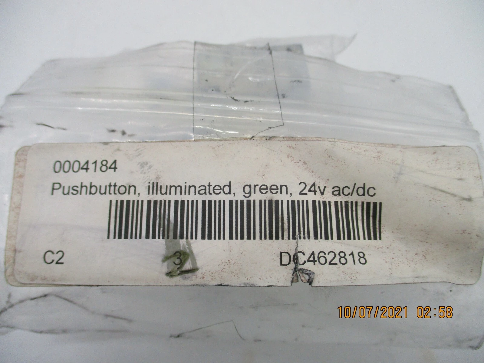 New DC462818 Green 24 ac/dc Illuminated Pushbutton