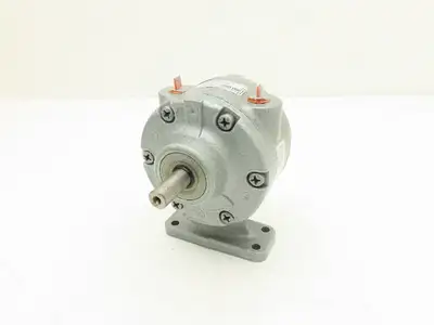Gast 4AM-FRV-13C Rotary Vane Pneumatic Air Motor 1.7Hp 3000RPM 56 in-lb 100psi