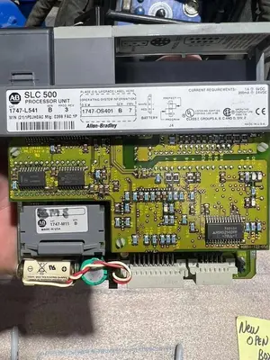 NEW OPEN BOX AB 1747-L541 SER B ALLEN BRADLEY SLC500 PROCESSOR UNIT STK L810CC