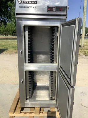 152-0398 Victory RS-1D Self Contained Stainless Steel Cooler