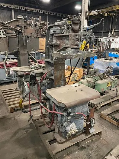 Used SPO 114-JU JOLT SQUEEZE MOLDING MACHINE Foundry Molding Machines | World Equipment and Machine Sales #394649