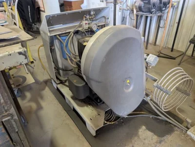USED 2019 FLOW MACH 300