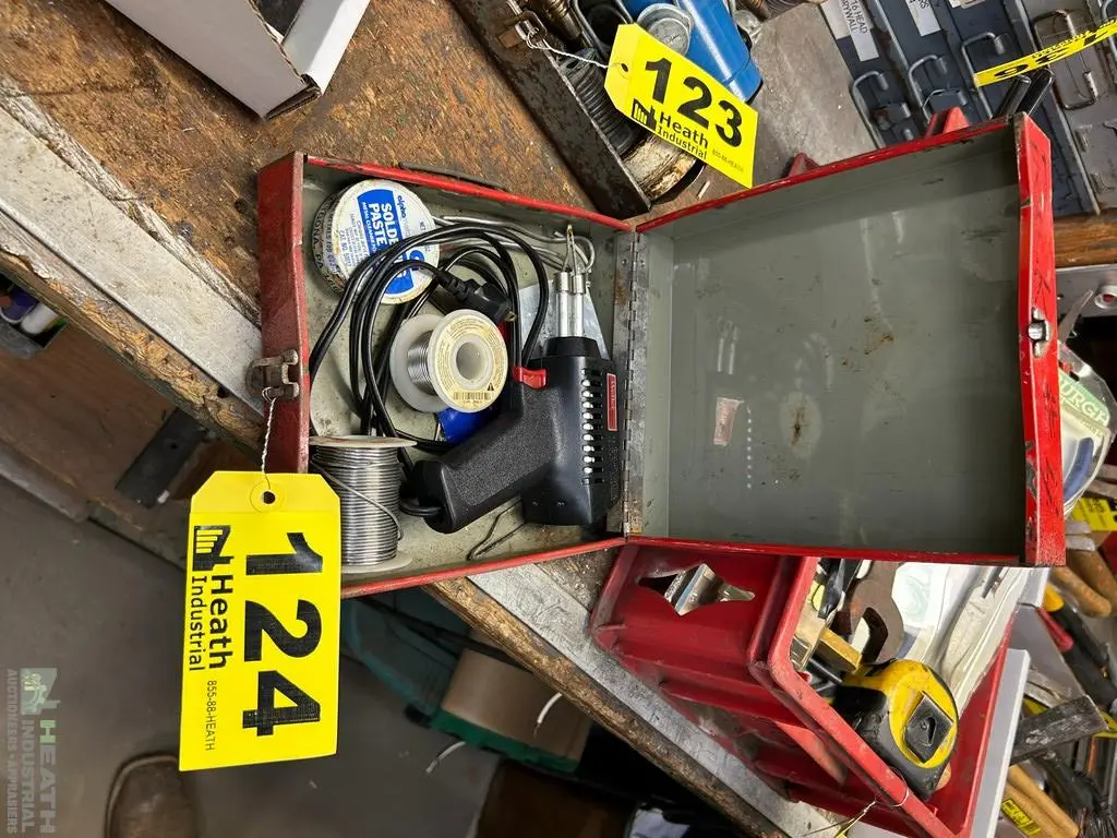 Used _UNKNOWN_ WEN ELECTRIC SOLDERING KIT Soldering Supplies Illinois US | Heath Industrial Auction Services #1379577