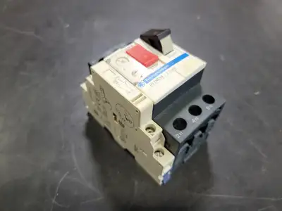 USED TELEMECANIQUE GV2ME08