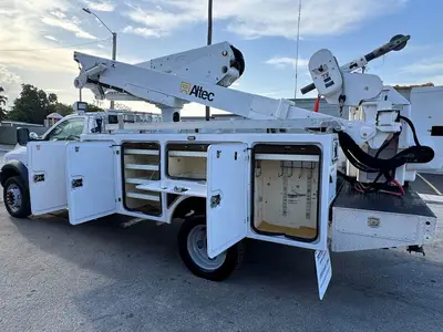 Used 2018 ALTEC AT41M Bucket (boom) trucks Florida US | Truck and Van Outlet #1509172