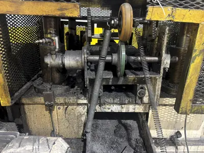40 TON RLM MODEL #R40 4-POST CUTOFF PRESS & SERVO DIE ACCELERATOR: YOBRO #23887