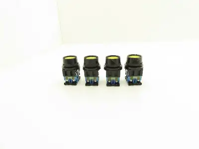 Fuji Electric Yellow Illuminated Push Button 30mm 600V 10A 30v Bulb Lot of 4
