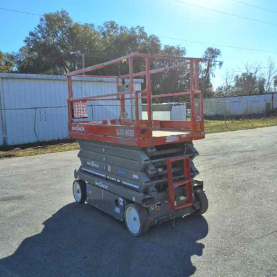 USED 2019 Skyjack SJ4632