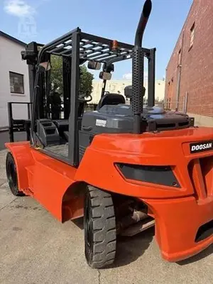 USED 2020 DOOSAN D70S-7