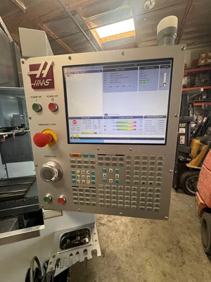 Haas _UNKNOWN_ Machining Centers & Milling Machines | Amiron Machinery (7)