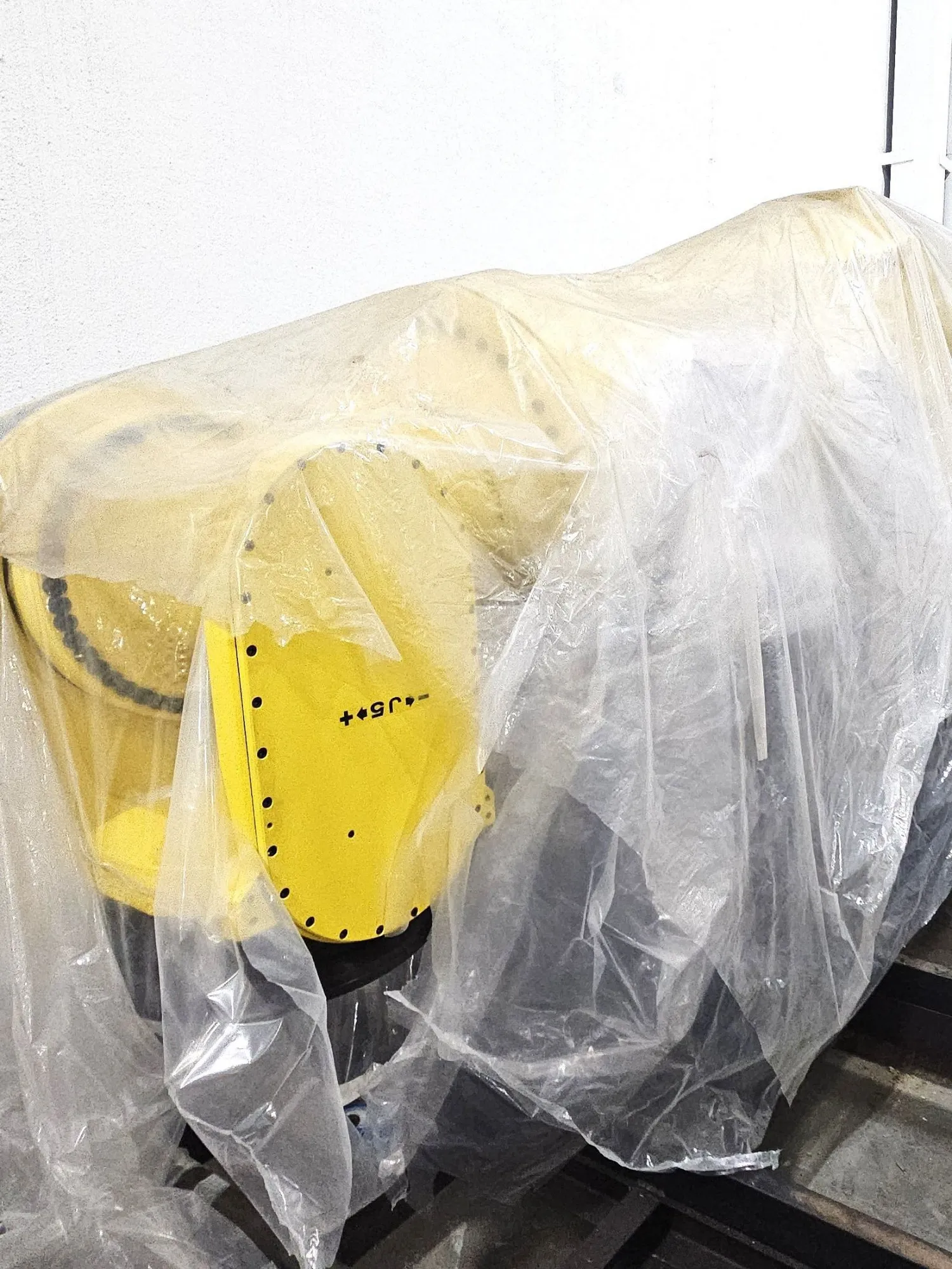 2020 Fanuc Robot M-2000iA-2300 * Rare New Never Installed Condition!