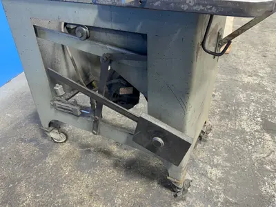 Used PARMA MFG CO. INC. WORKAMATIC Vertical Band Saws Ohio US | HGR 24 #1518903