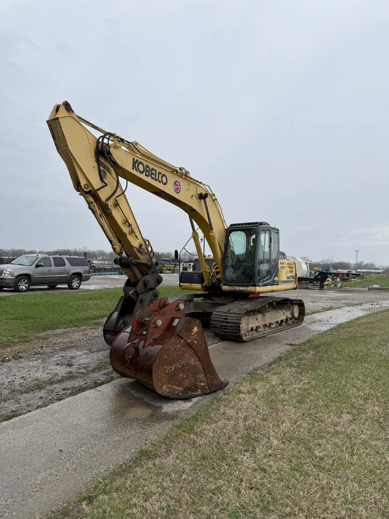 USED 2013 KOBELCO SK 210-9