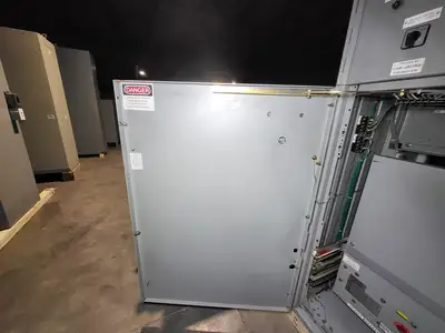 4160Volts 1200Amp 3Ph Switchgear Unit PowerVac VB1 4.16-250-3 w/ Feeder Breaker