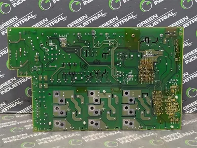 Schneider Electric VX5A66D33N4 ALTIVAR 66 Main Control Board Used