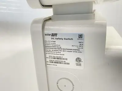 USED SOLAREDGE HD-WAVE SINGLE PHASE GRID-TIE INVERTER 5KW 208/240V