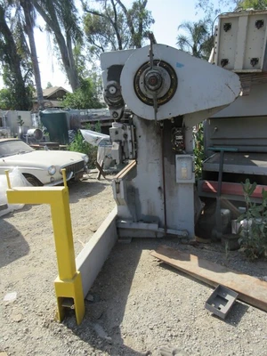 Verson All Steel Press Brake, S/N 9875-2078, 7.5" Shut Height, 3" ram adjustment, 2.5" stroke