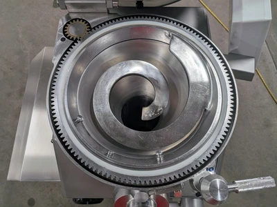 USED 2017 VEMAG ROBOT 500