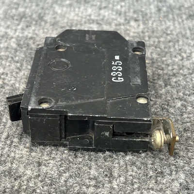 Used GE THQB1135 Circuit Breakers California US | Davliegogo LLC #1705960
