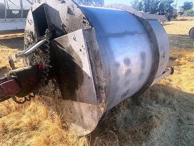Tank, 450 Gallon, S/st, Agit, FT/CB, 4' x 6' #S743950