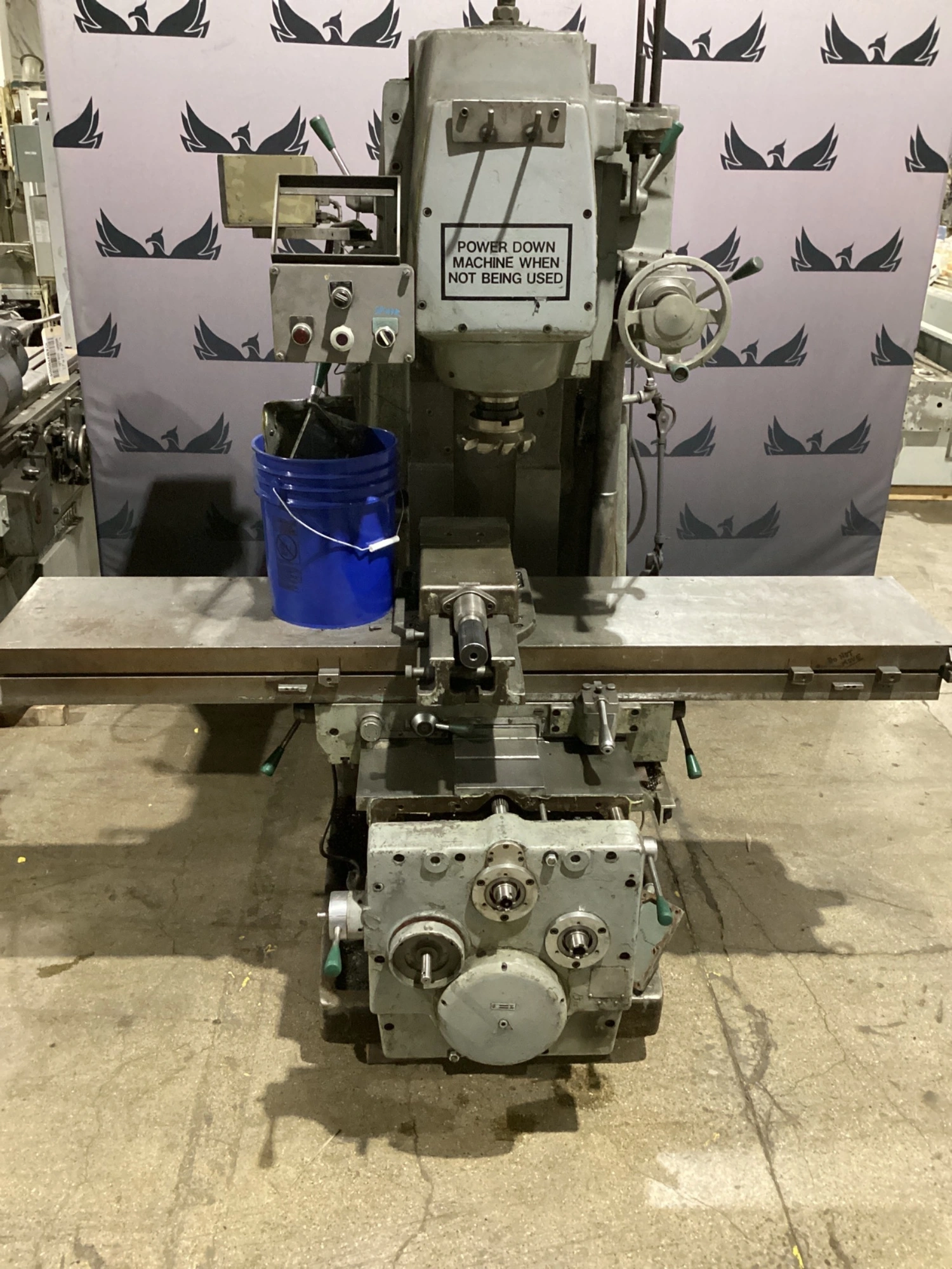 Used 1969 KEARNEY & TRECKER 415S-15 Vertical Mills Michigan US | iGAM Industrial Marketplace #1422100