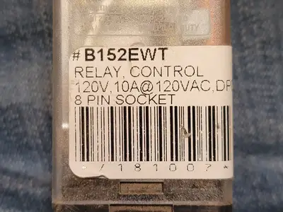 NEW SCHNEIDER ELECTRIC RUMC22F7