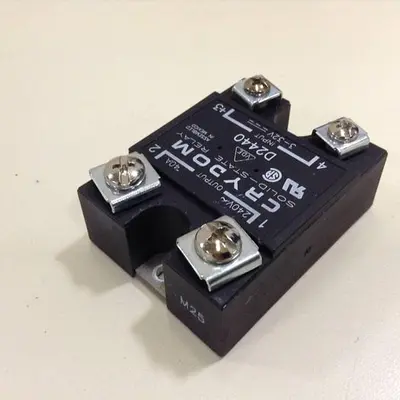 USED CRYDOM D2440