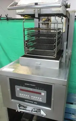 USED HENNY PENNY COMPUTRON 8000