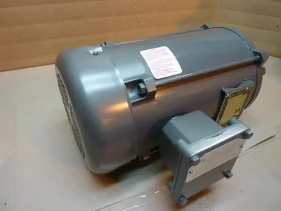 NEW BALDOR M7042T-5