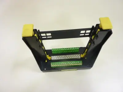 USED MURR ELEKTRONIK 63001