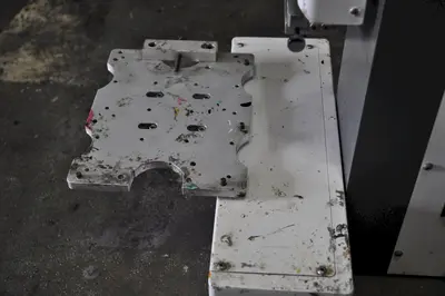 FISNAR F4200N.1 COMPACT BENCHTOP ROBOT DISPENSER WITH TEACH