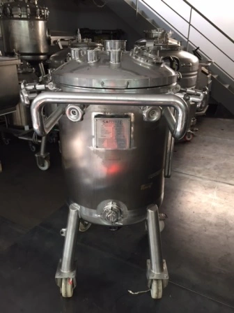 Used SAPPHIRE ENGINEERING 200 Litre Stainless Steel Tanks New Jersey US | Perry Equipment #120904