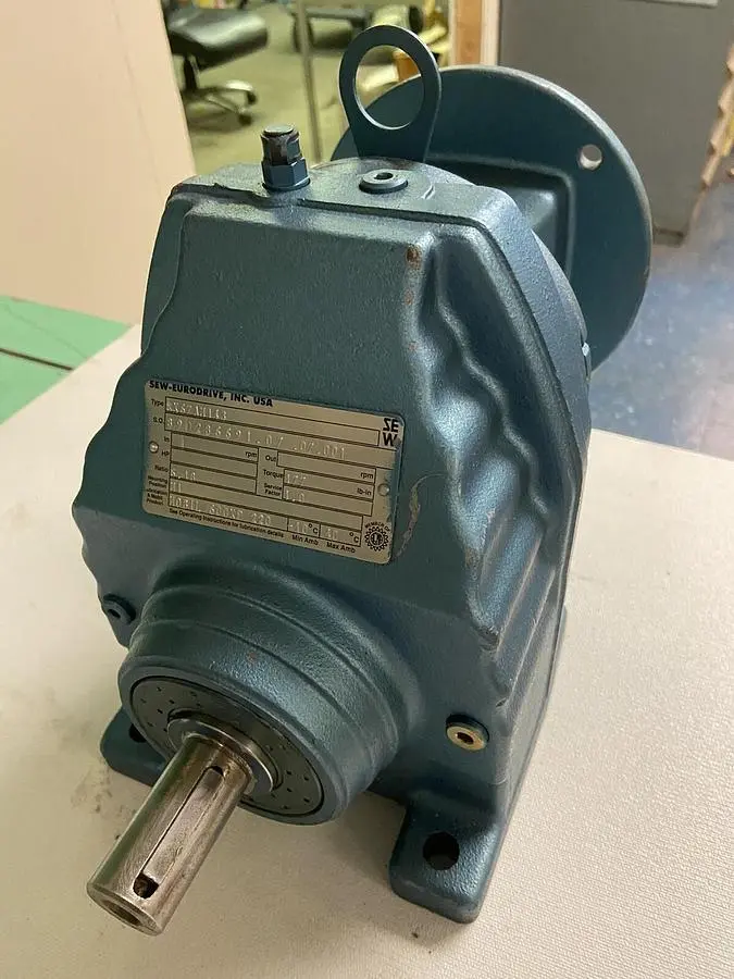 New | in-Stock SEW-EURODRIVE RX67AM143 Speed Reducers | Surplus Asset Holdings #1204295
