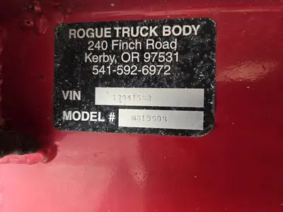 USED 2013 PETERBILT 365